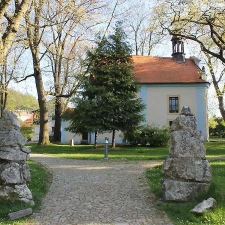 Privat U Parku 3*